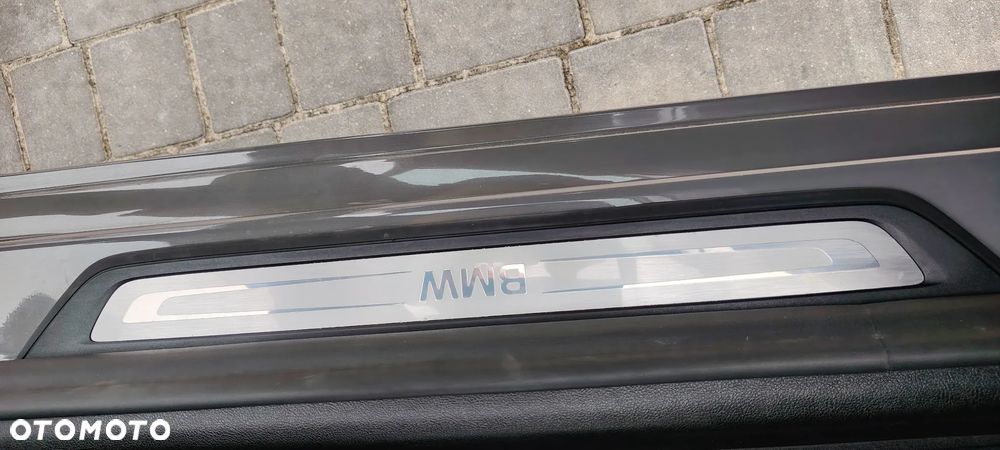 BMW Seria 5 530e Luxury Line sport - 30