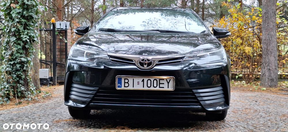 Toyota Corolla 1.6 Active EU6 - 1