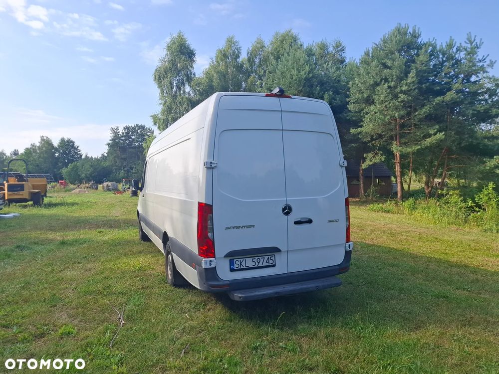 Mercedes-Benz Sprinter - 6