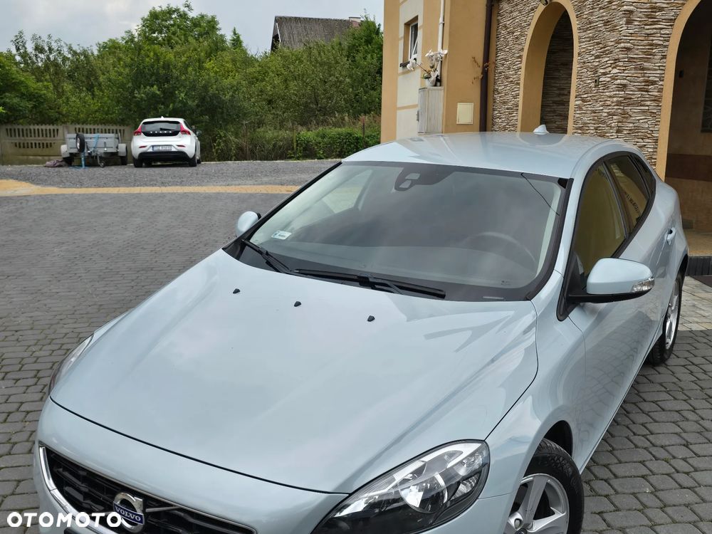 Volvo V40 D2 Summum - 9