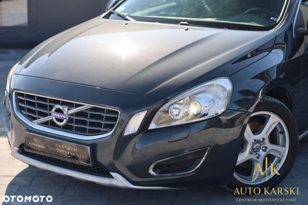 Volvo V60 - 11