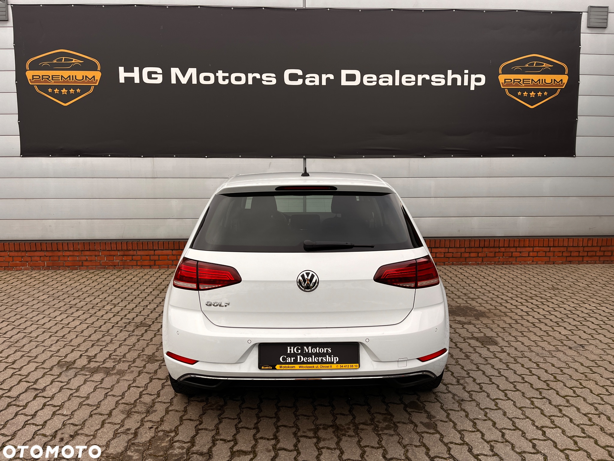 Volkswagen Golf VII 1.6 TDI BMT Comfortline - 11