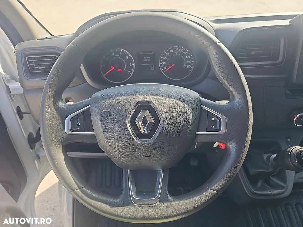 Renault Master - 12