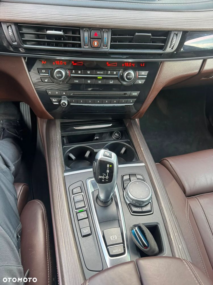 BMW X5 - 32