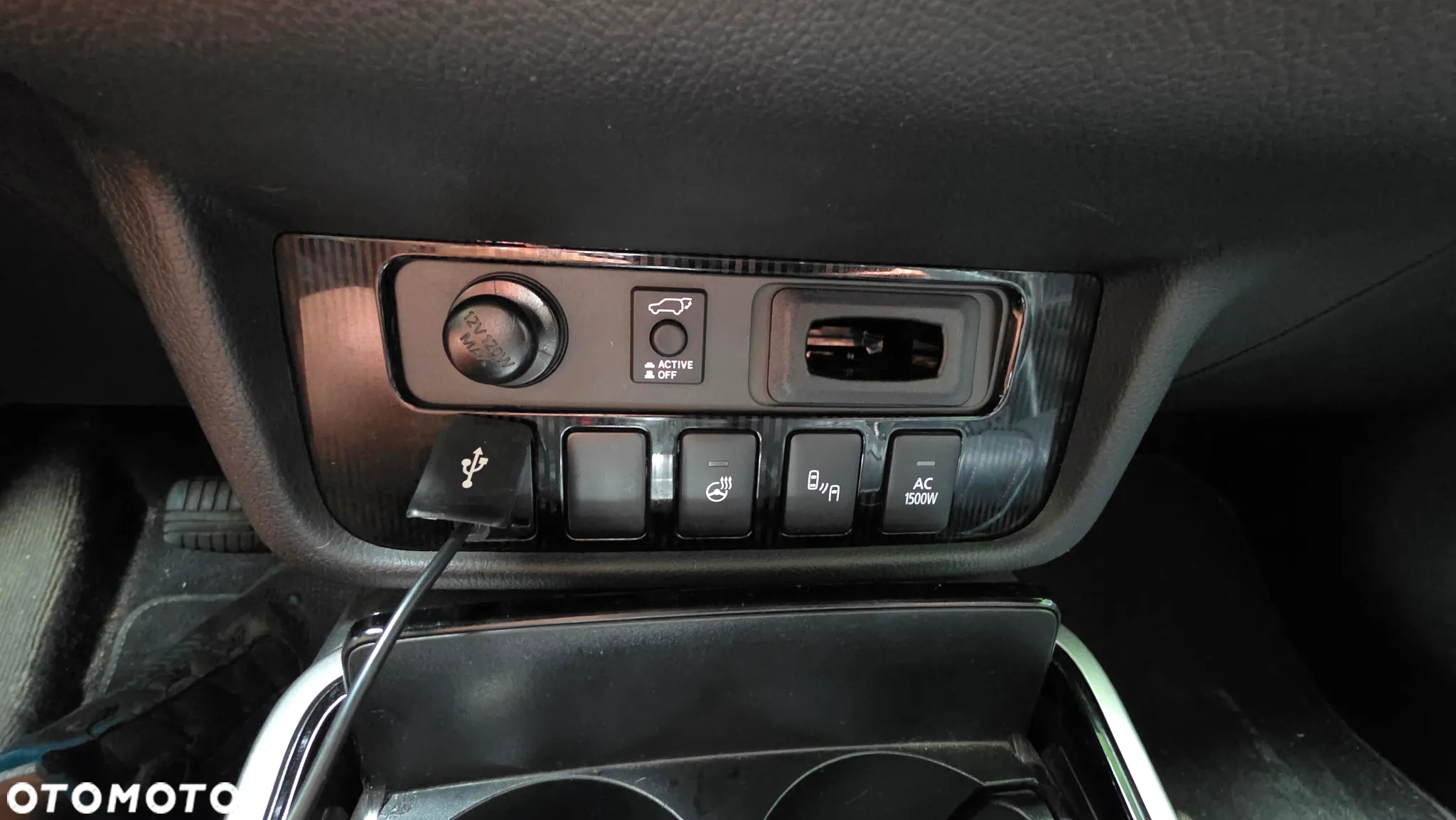 Mitsubishi Outlander 2.4 4WD Plug-In Hybrid Spirit+ - 25