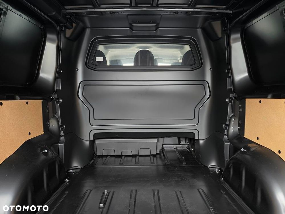 Fiat Scudo 2.2 MJ XL 3,1t (brygadówka) - 15