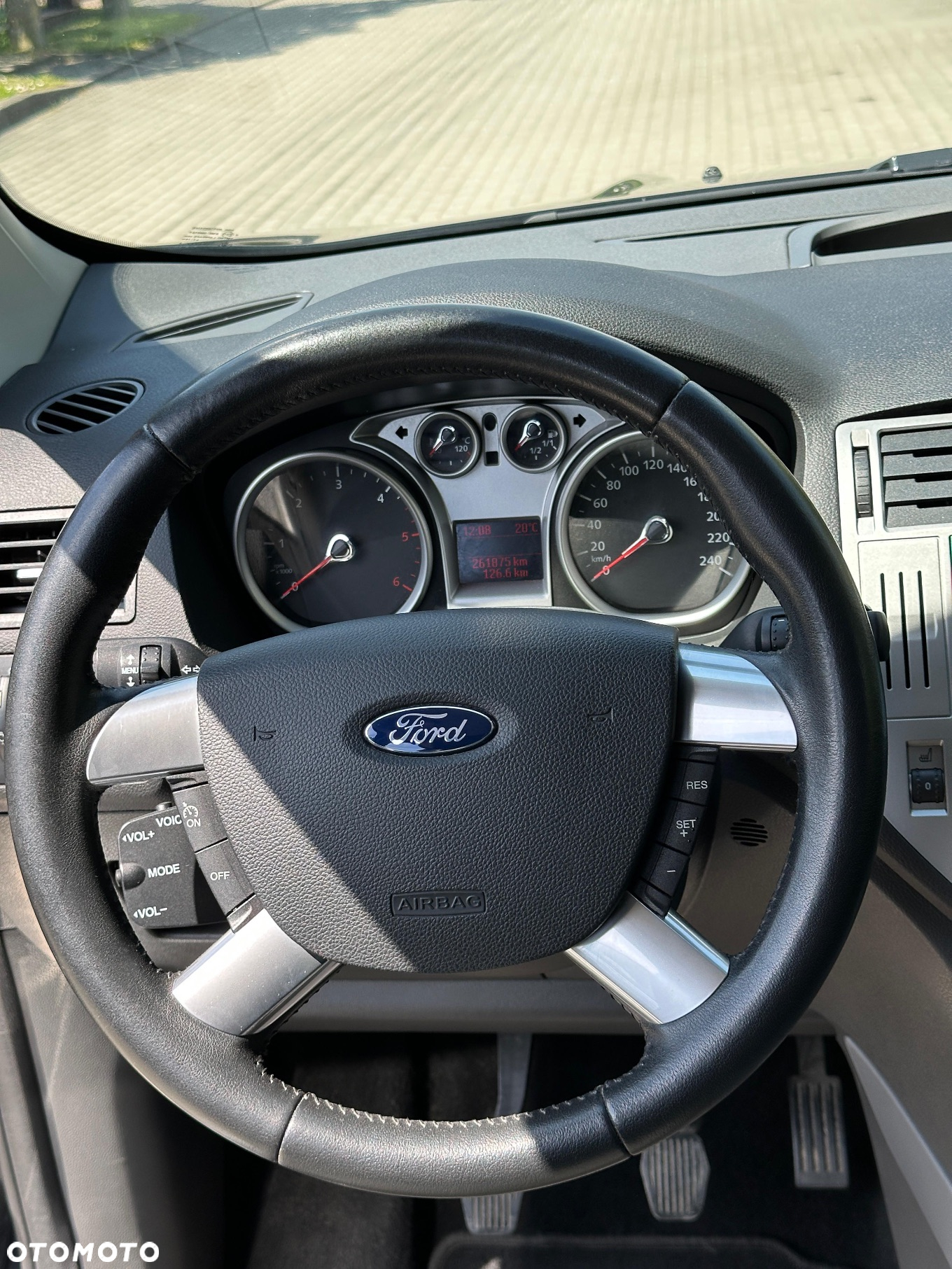 Ford Kuga 2.0 TDCi Trend - 13