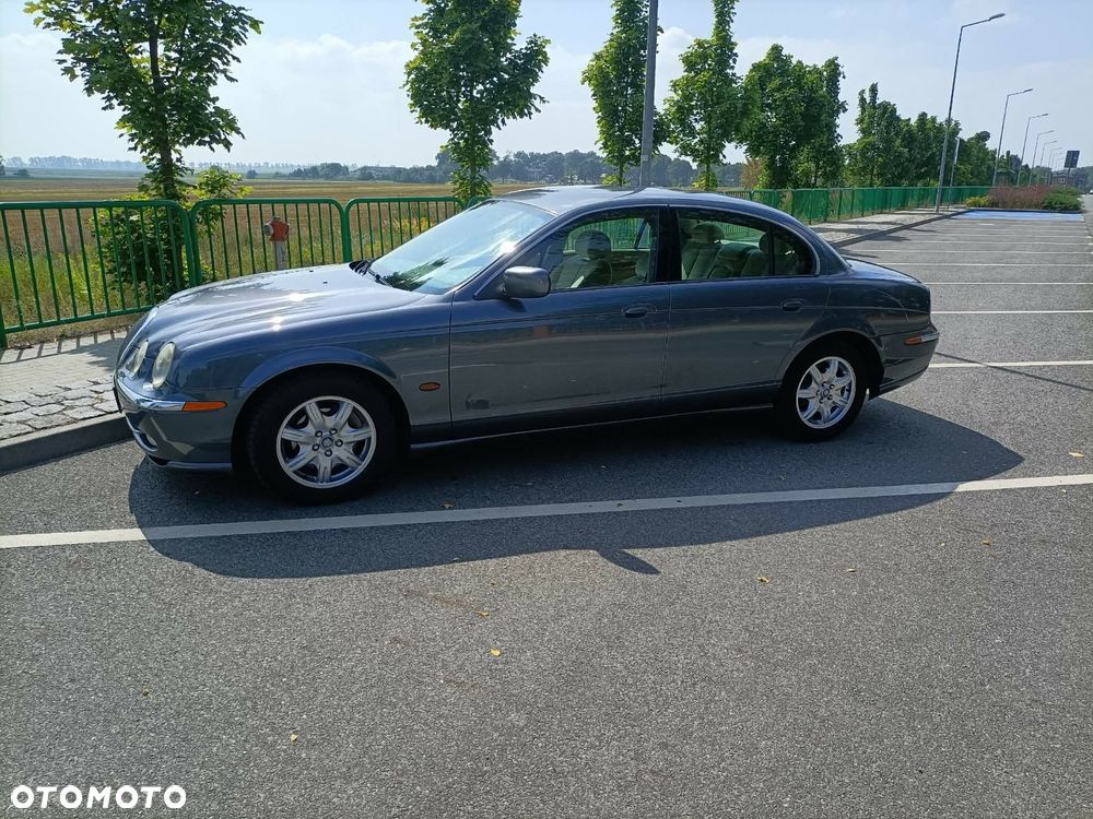 Jaguar S-Type - 1