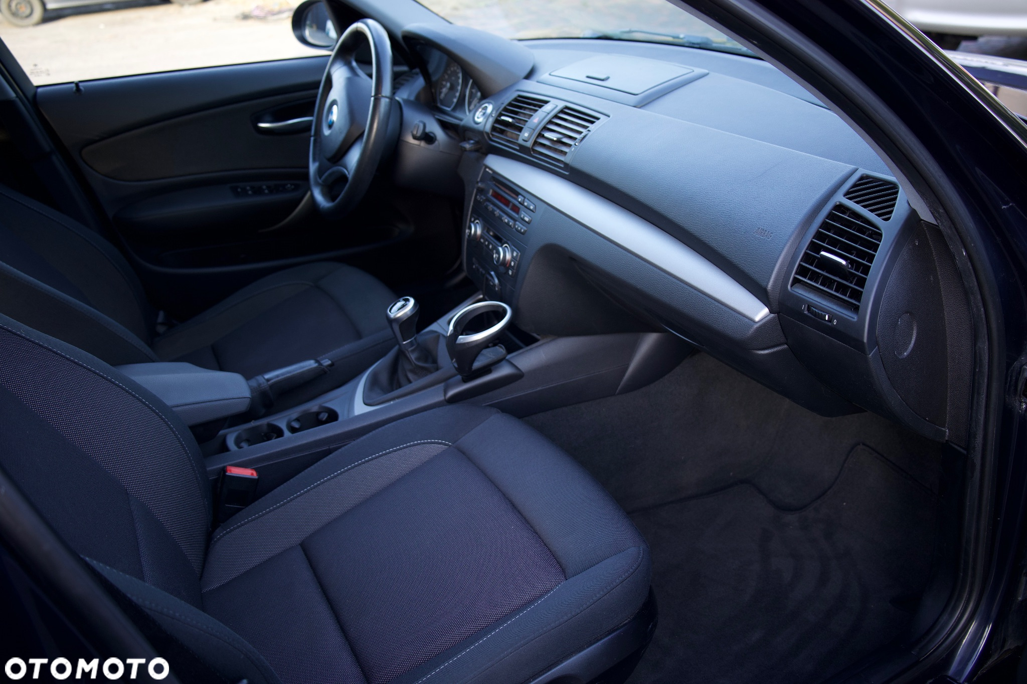 BMW Seria 1 116d - 11