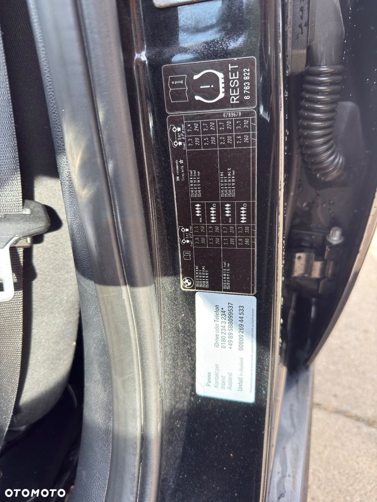 BMW Seria 3 320i - 24