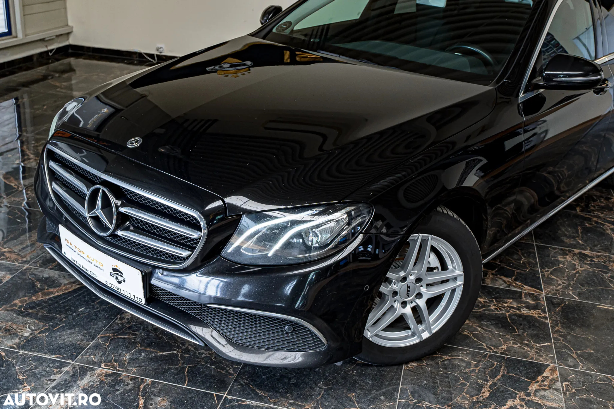 Mercedes-Benz E 220 d 9G-TRONIC - 26
