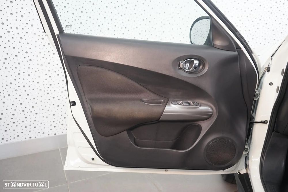 Nissan Juke 1.6 Acenta - 16