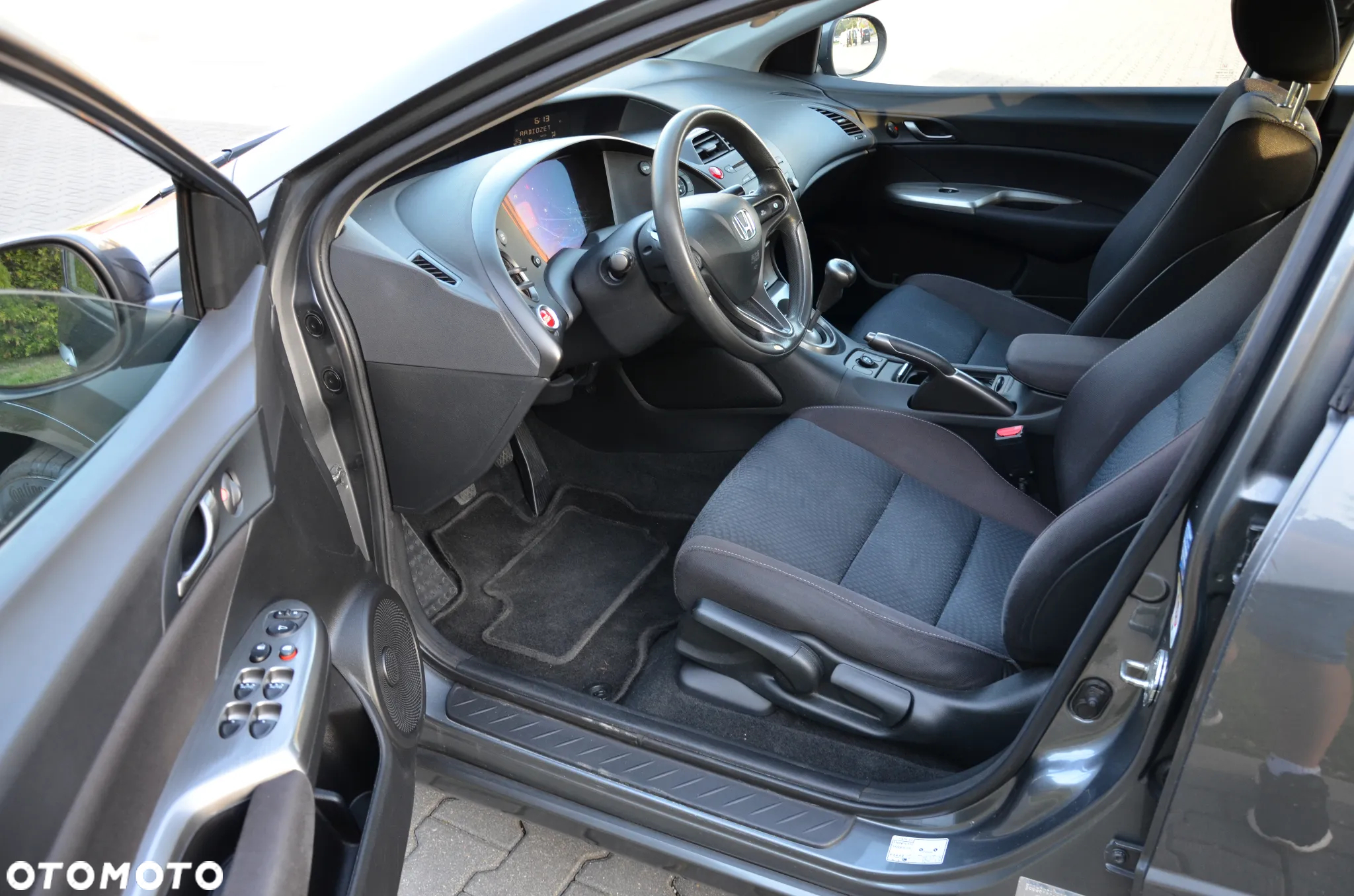 Honda Civic ver-1-4-elegance - 27