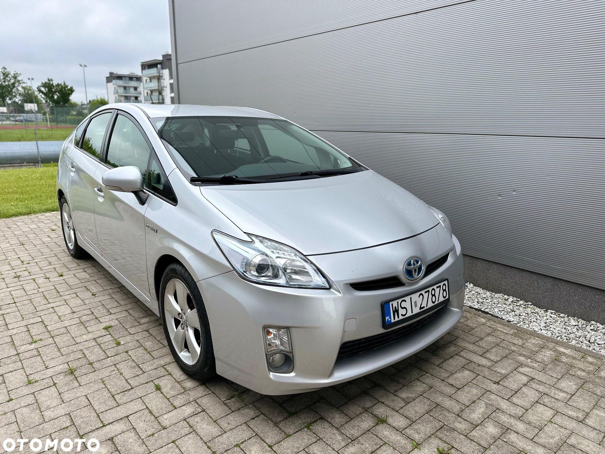 Toyota Prius 1.8 HSD Luna - 3