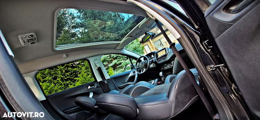 Peugeot 2008 PureTech 110 Stop&Start GT-Line Edition - 34