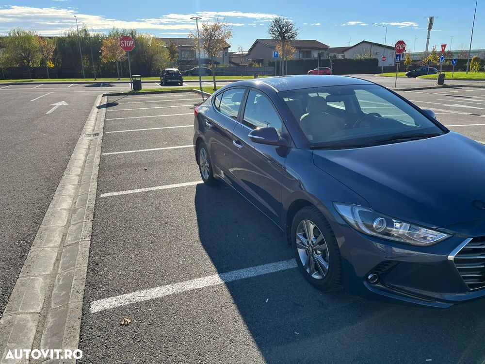 Hyundai Elantra 1.6 MPi Highway - 10