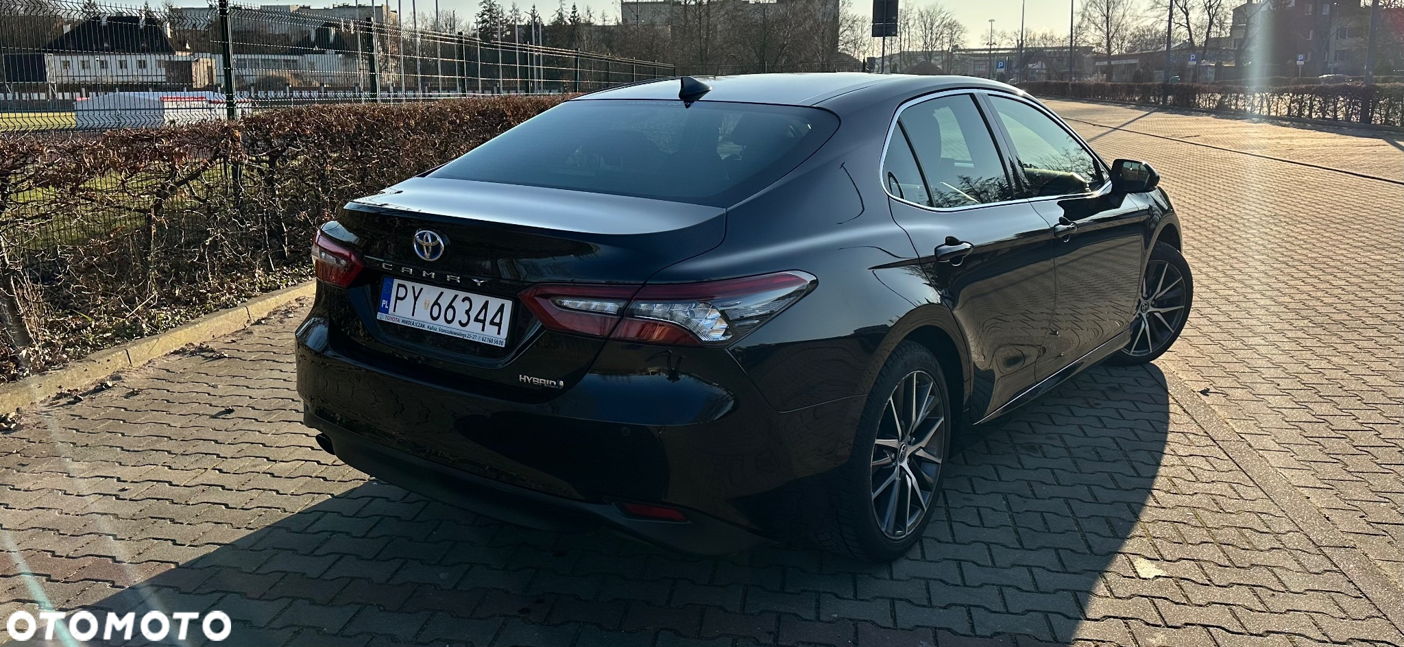 Toyota Camry 2.5 Hybrid Executive CVT - 12