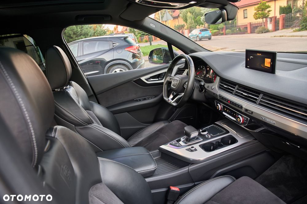 Audi Q7 3.0 TDI Quattro Tiptronic - 32
