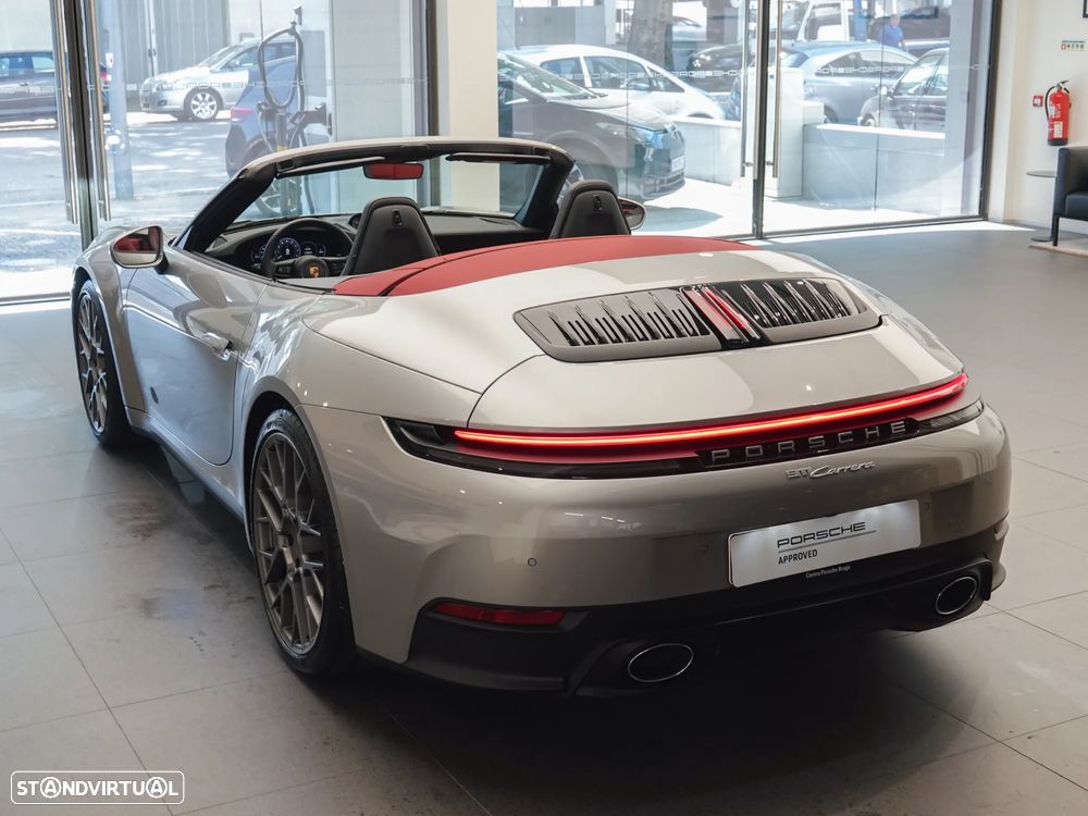 Porsche 911 Série F - 4