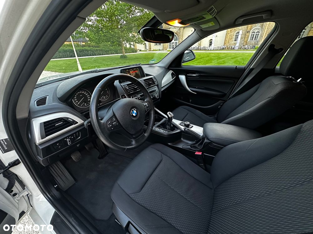 BMW Seria 1 118i - 10