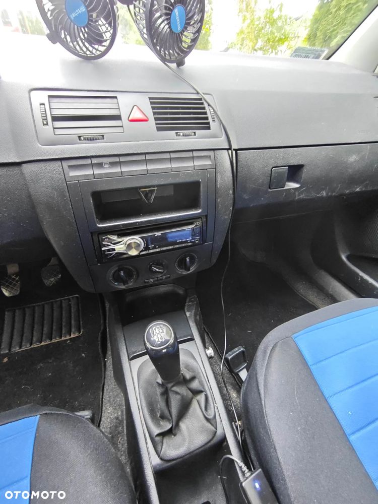 Skoda Fabia 1.2 12V Classic + - 20