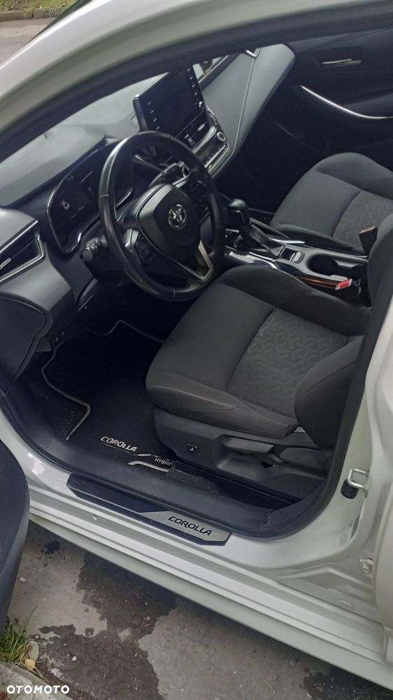 Toyota Corolla 1.8 Hybrid Club - 7