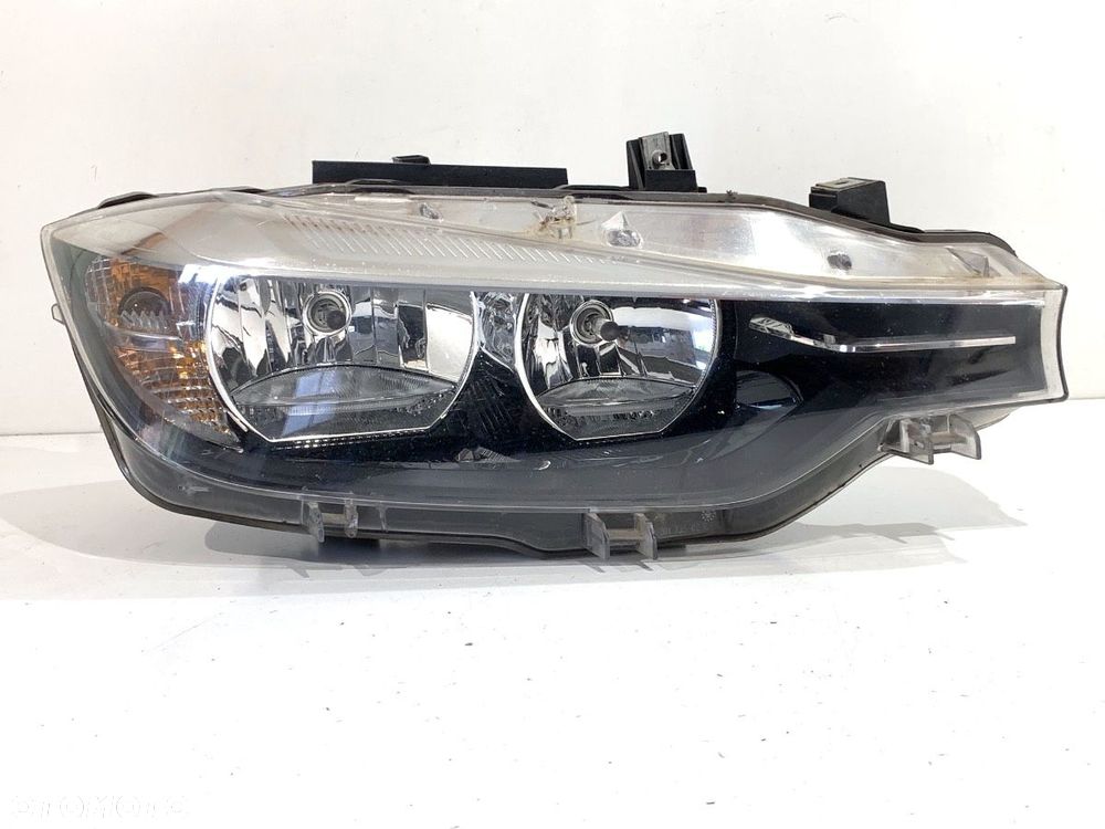 REFLEKTOR PRAWY PRZÓD LED  BMW 3 (F30, F80) 2011 - 2018 318 d 110 kW [150 KM] olej napędowy 2015 - - 1