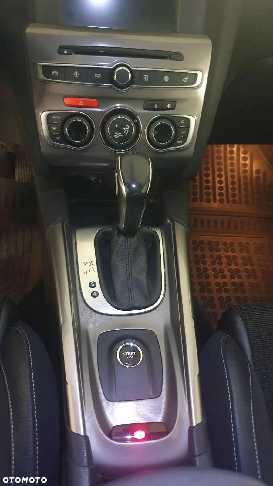 Citroën C4 1.2 PureTech Shine S&S EAT6 - 34