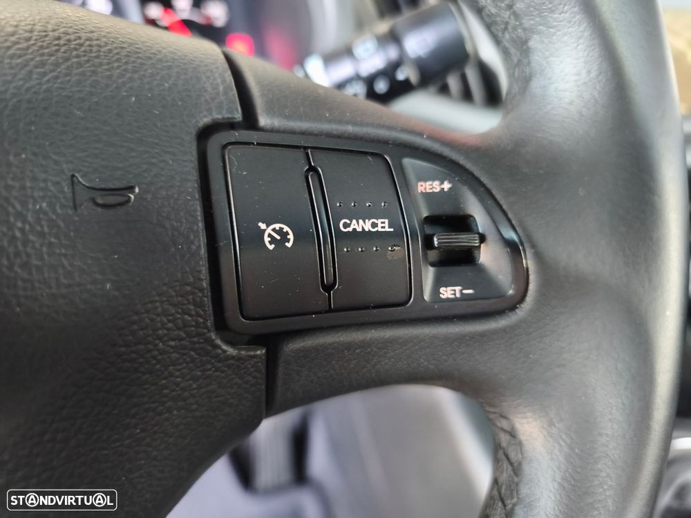 Kia Sportage 1.7 CRDi ISG LX - 18