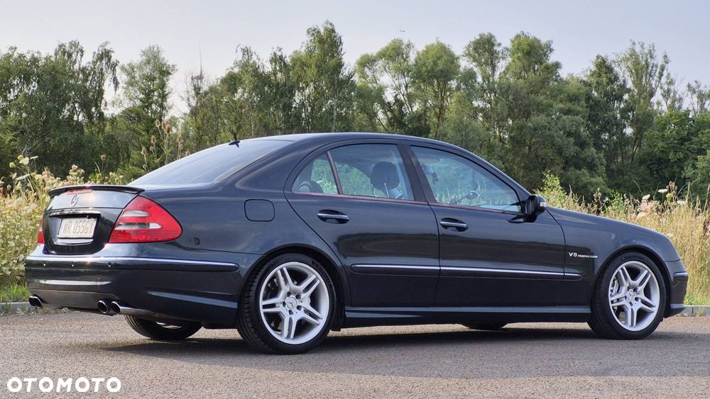 Mercedes-Benz Klasa E 55 AMG - 6