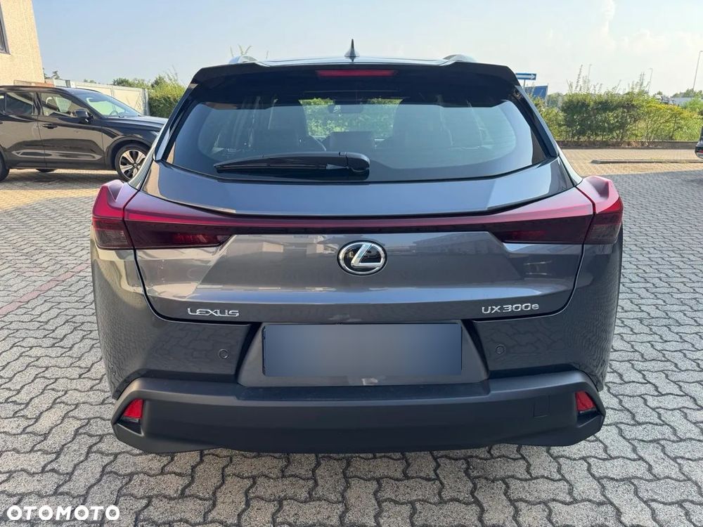Lexus UX 300e Luxury Line - 5