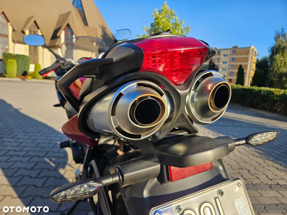 Yamaha FZ6 - 9