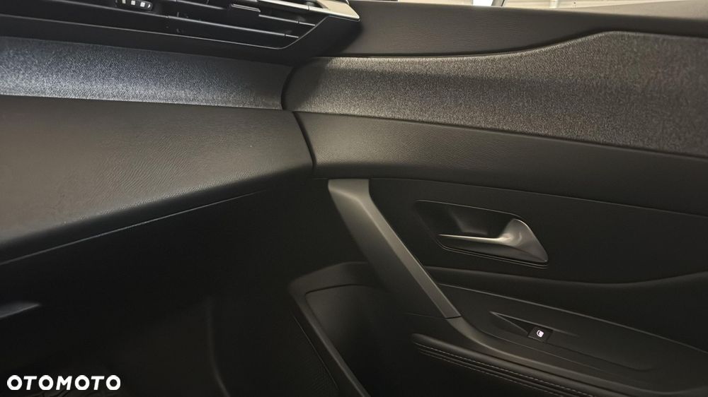 Peugeot 308 1.5 BlueHDi Allure Pack S&S EAT8 - 22