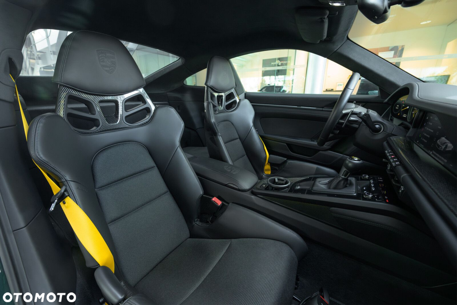 Porsche 911 GT3 Touring PDK - 14