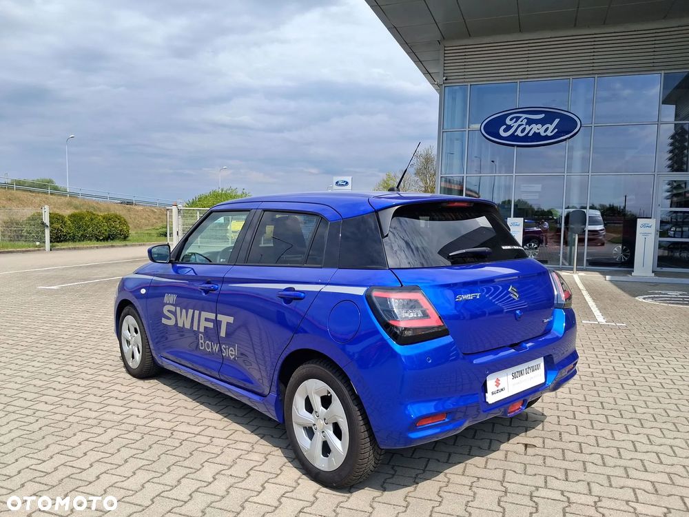 Suzuki Swift 1.2 Dualjet SHVS Premium Plus CVT - 11