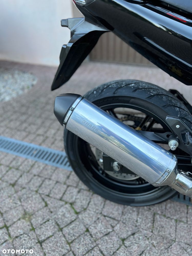 Honda CBF - 11