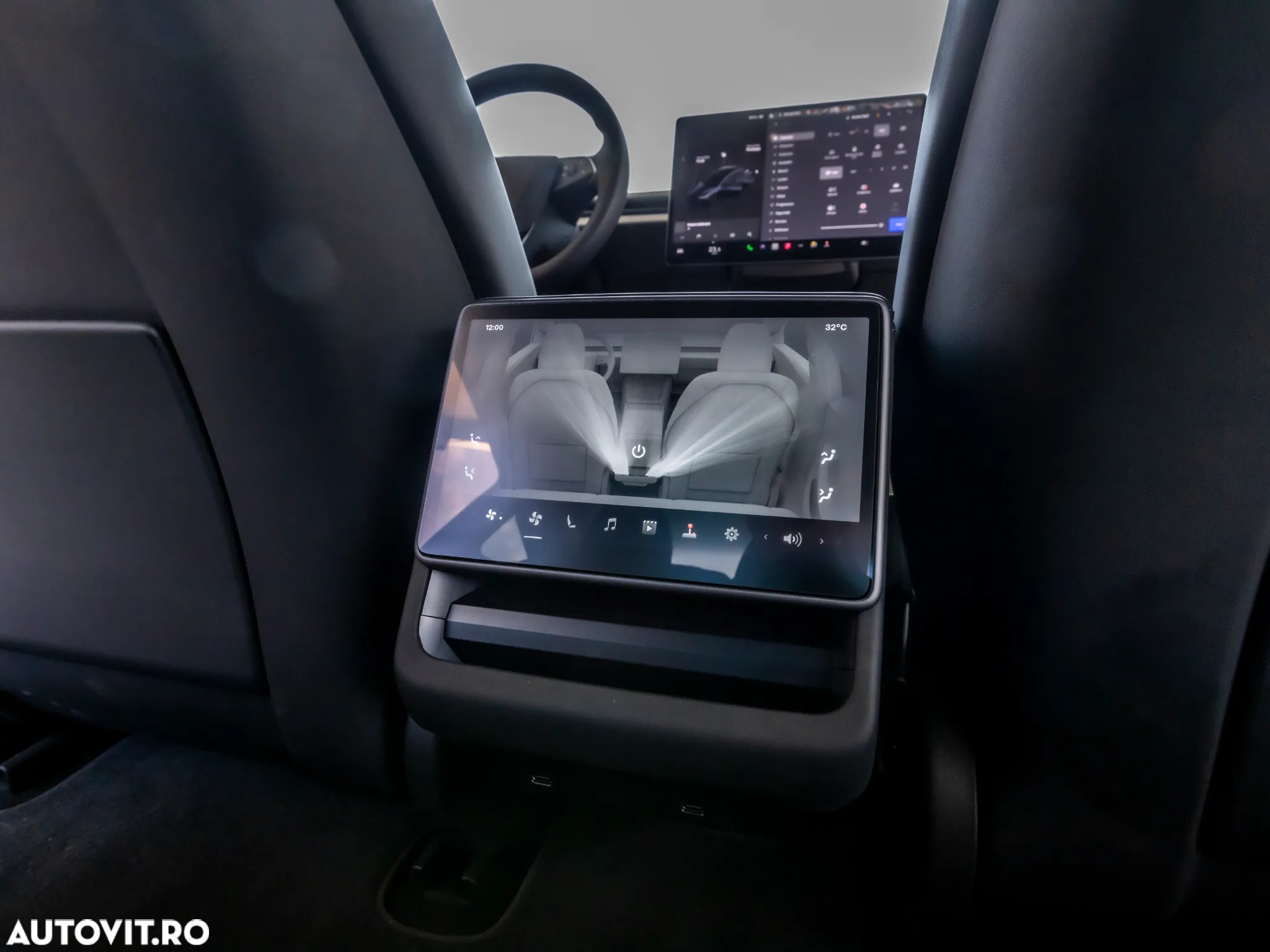 Tesla Model 3 AWD Long Range - 15