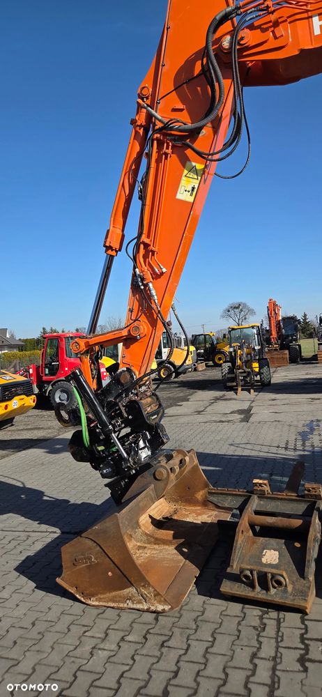Hitachi <<Koparka Hitachi ZX225USLC-3 ROTO Steelwirst z 2022 roku na podwójnym złączu 3łyżki+widły!>> - 18