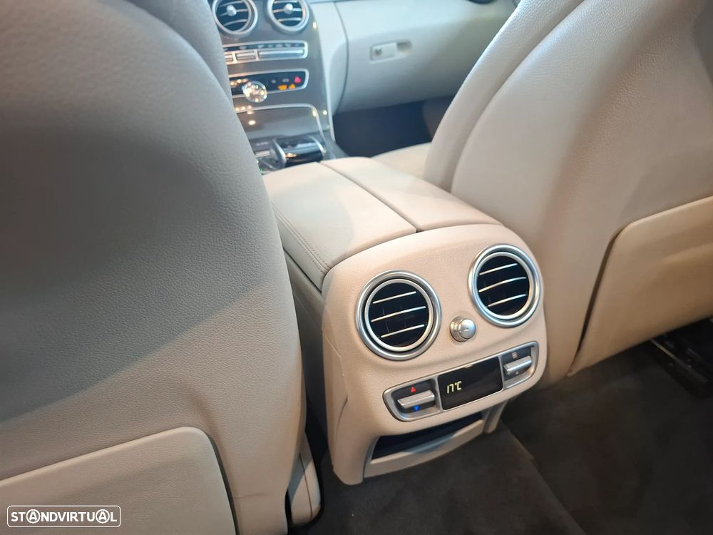 Mercedes-Benz C 220 (BlueTEC) d BlueEFFICIENCY Edition 7G-TRONIC AMG Line - 13