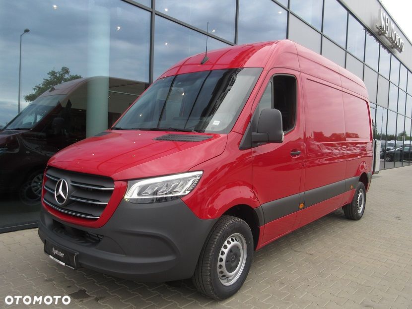 Mercedes-Benz Sprinter - 1
