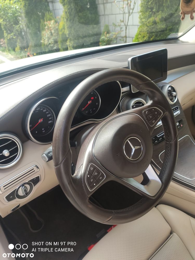 Mercedes-Benz GLC 220 d 4-Matic - 9