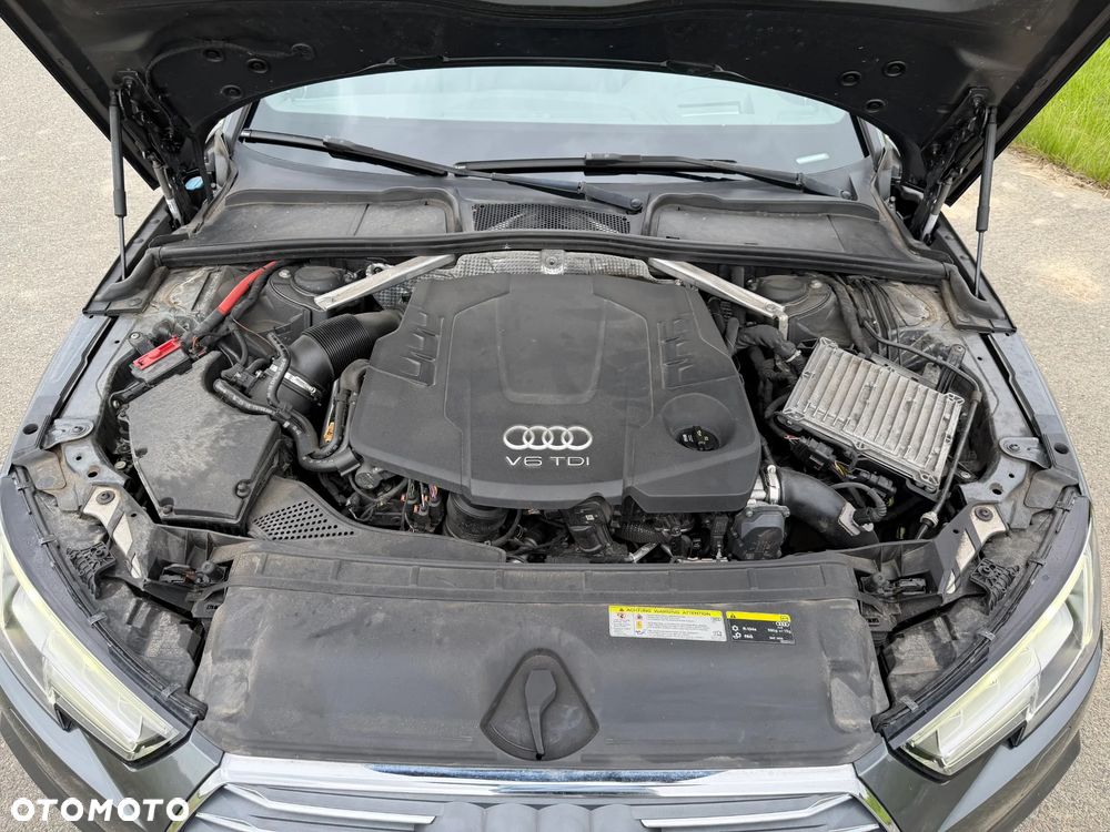 Audi A4 Avant - 32