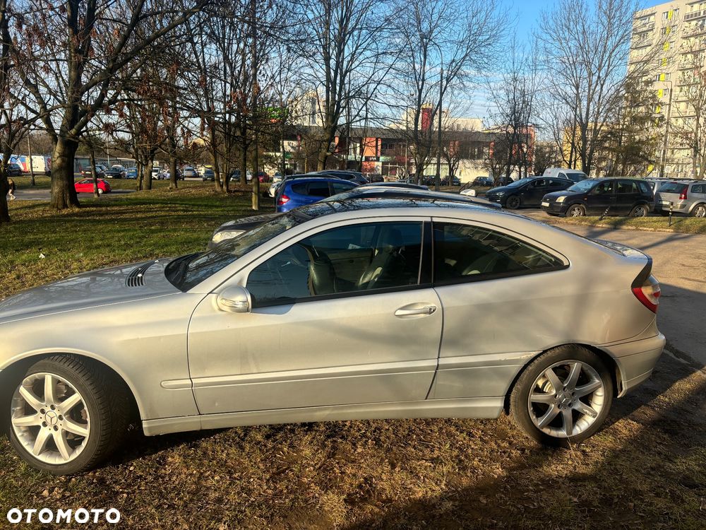 Mercedes-Benz Klasa C 200 CDI Sportcoupe - 6