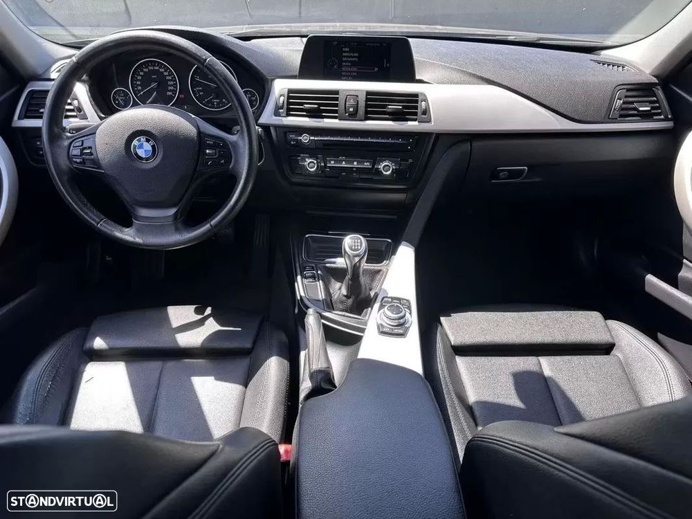 BMW 316 d Line Sport Shadow - 29