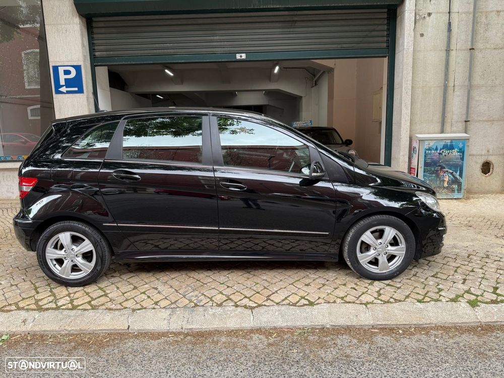 Mercedes-Benz B 180 CDI - 2