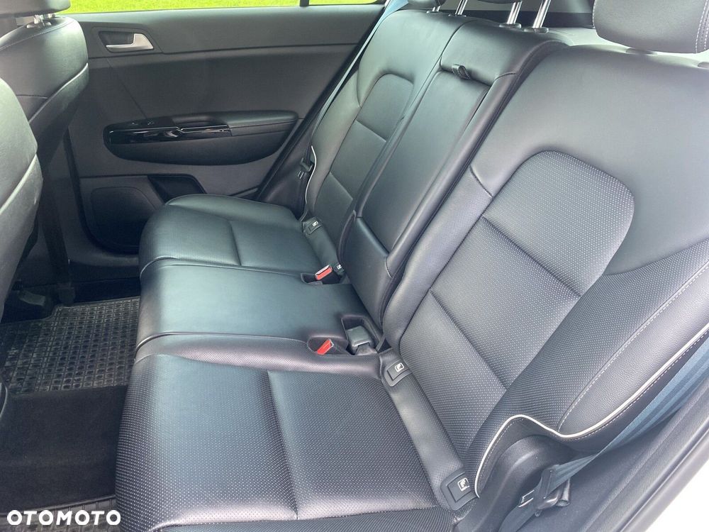 Kia Sportage - 11