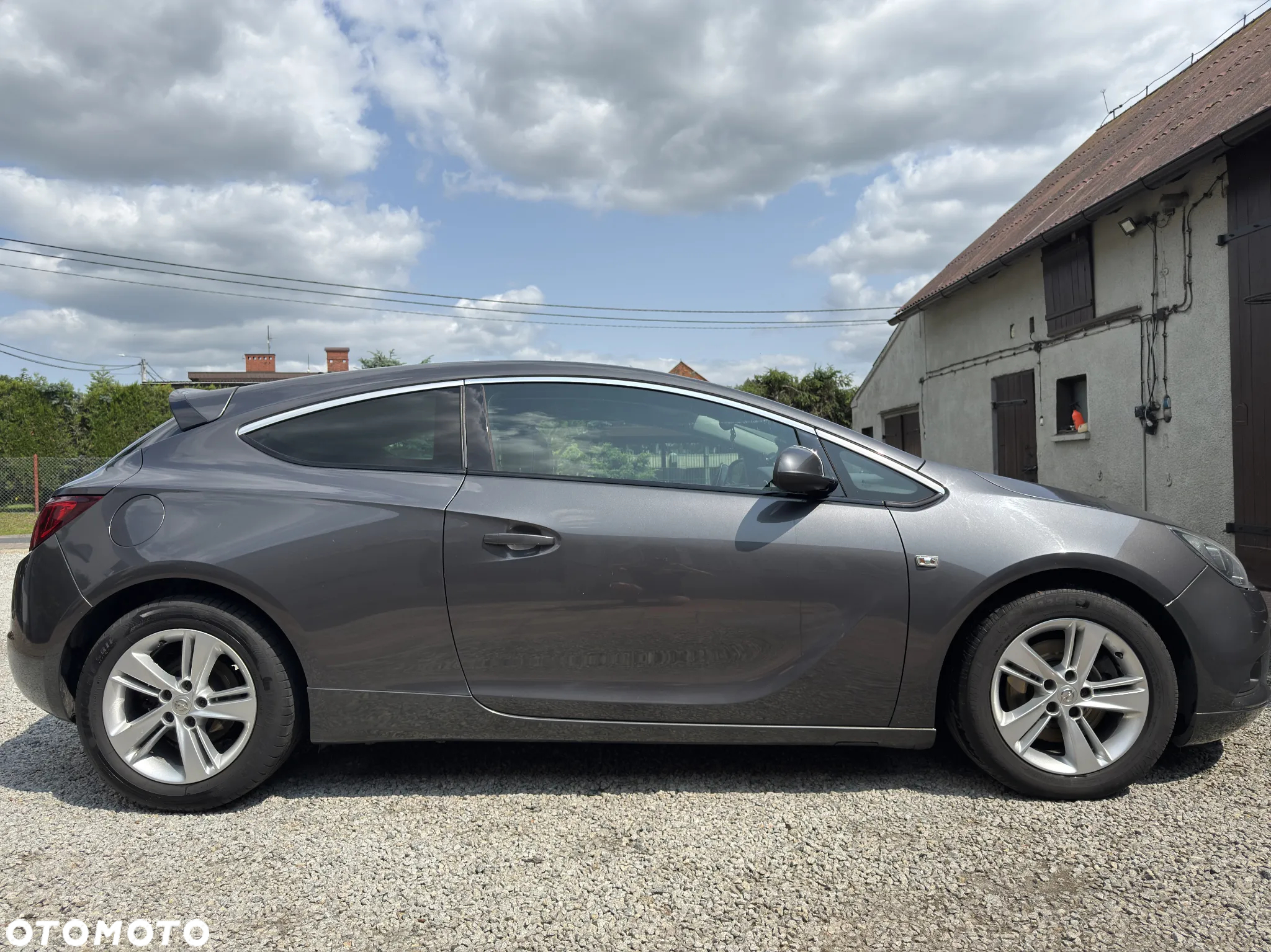 Opel Astra GTC 2.0 CDTI ecoFLEX Start/Stop Active - 2