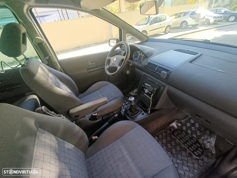 SEAT Alhambra 1.9 TDI Sport - 19