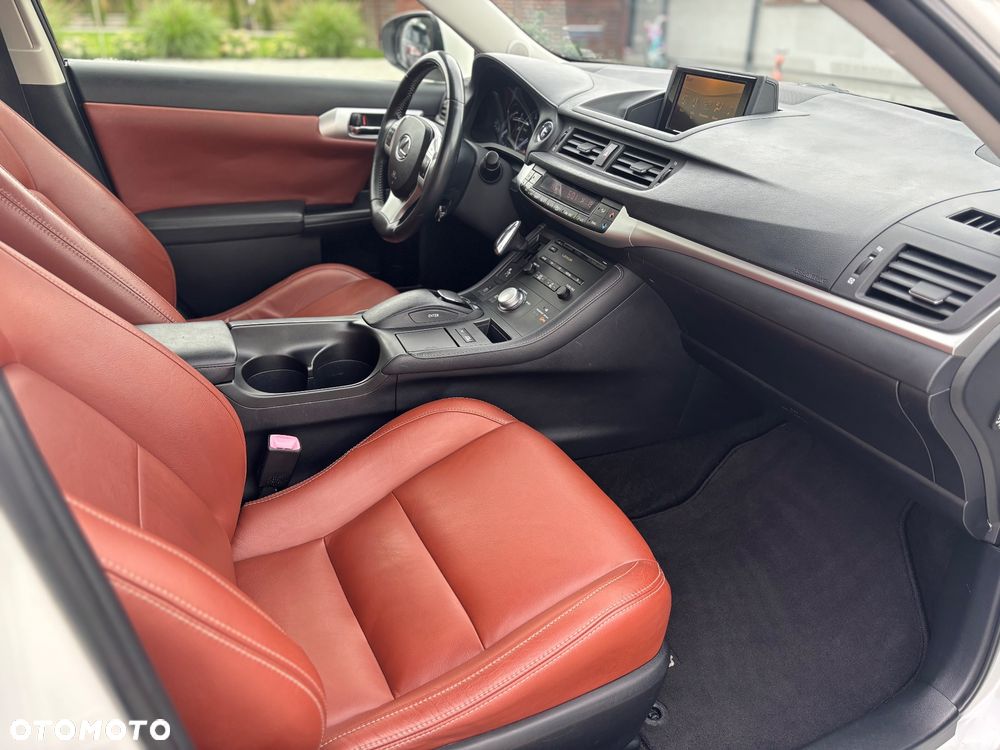 Lexus CT Impression Line - 24