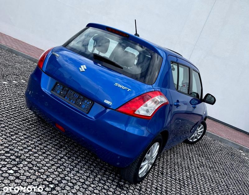 Suzuki Swift - 25